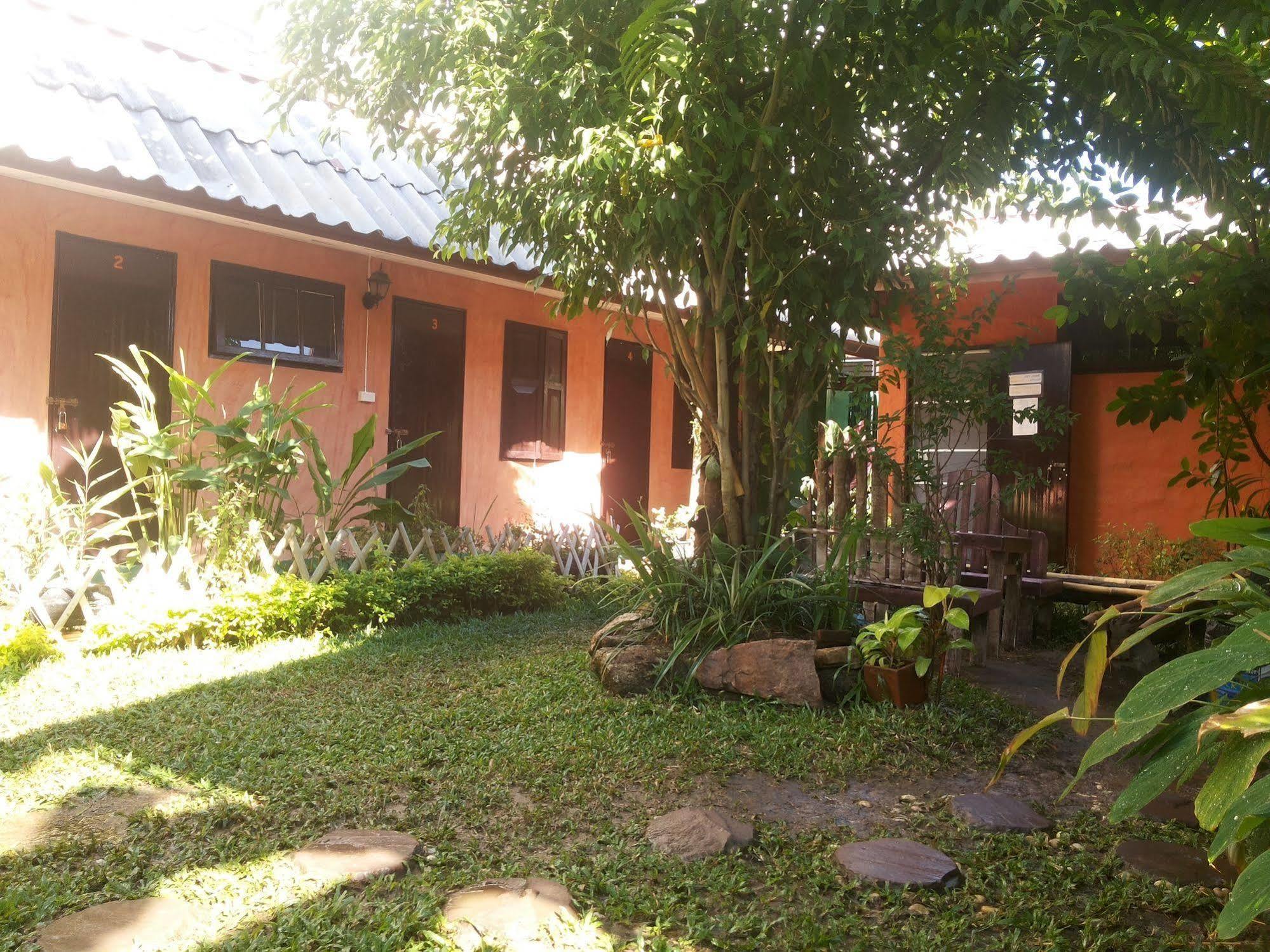 Sdt Home Chiang Mai Exterior foto